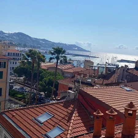 Appartement La Mansarda Azzurra - Ariston Mare E Porto Vecchio A 3 Minuti San Remo