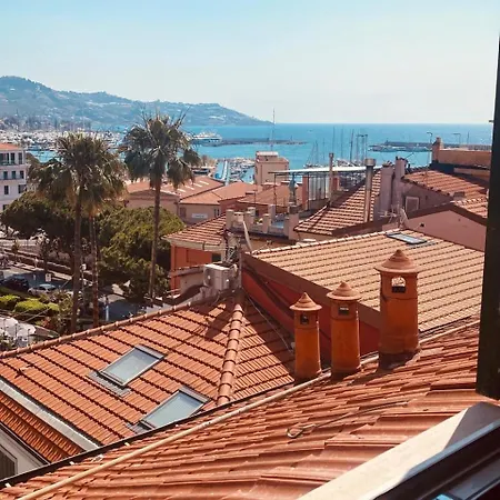 La Mansarda Azzurra - Ariston Mare E Porto Vecchio A 3 Minuti * San Remo