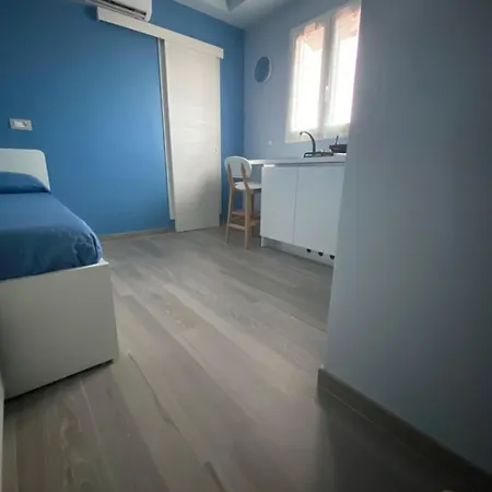 Appartement La Mansarda Azzurra - Ariston Mare E Porto Vecchio A 3 Minuti