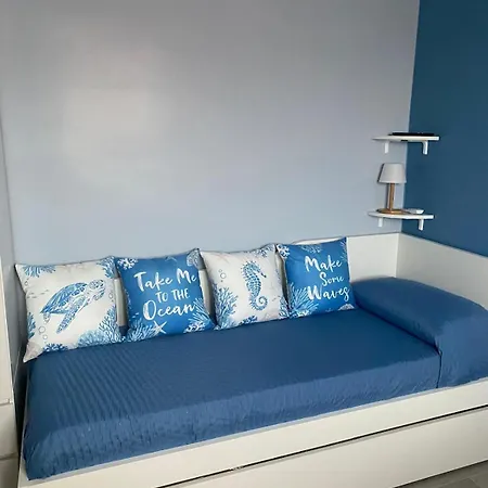Appartement La Mansarda Azzurra - Ariston Mare E Porto Vecchio A 3 Minuti